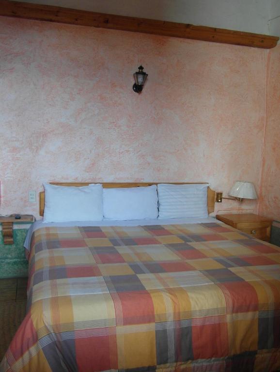 Hotel Concordia Pátzcuaro Szoba fotó